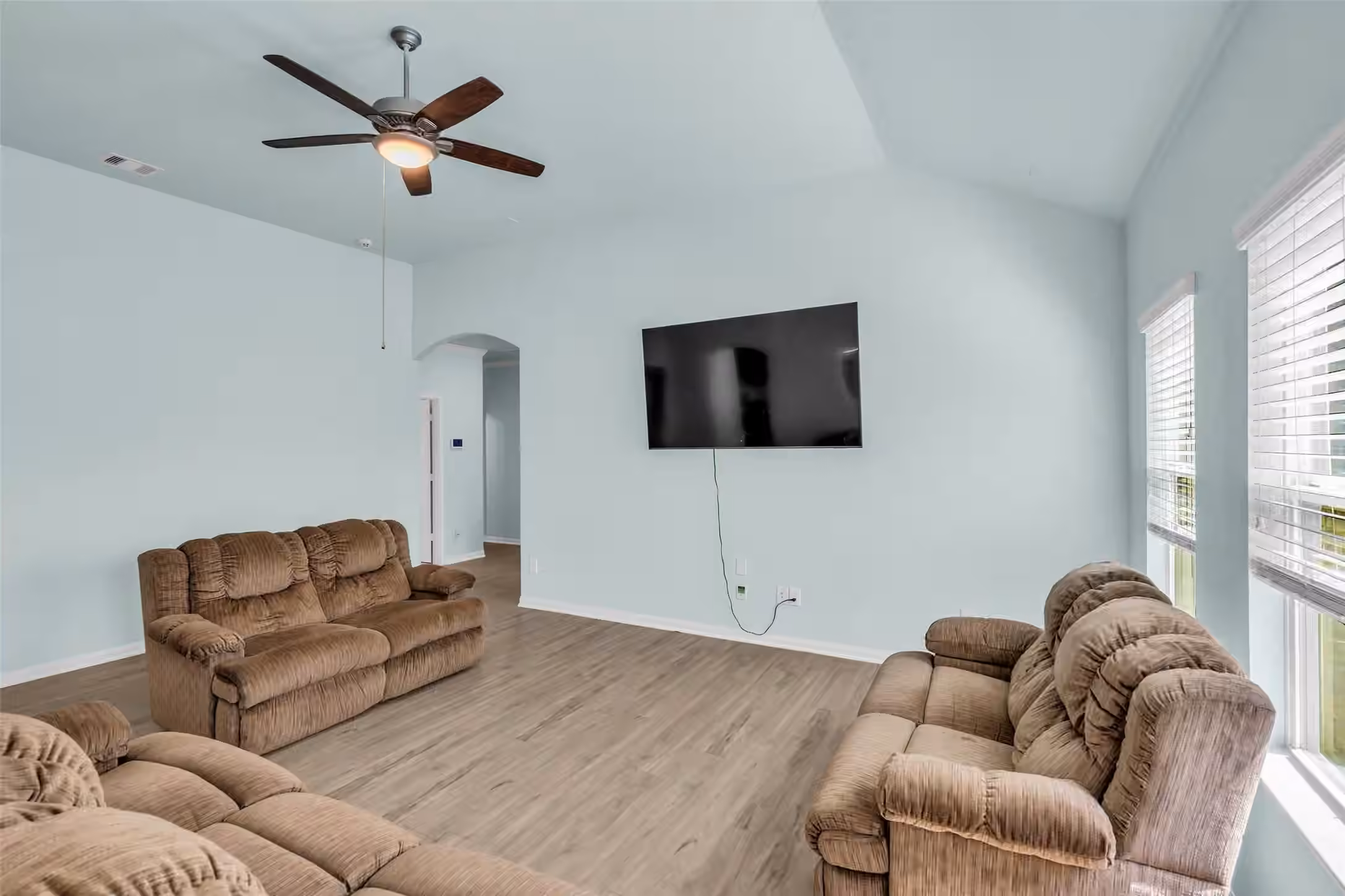 Photo 7 of 15031 Meadow Glen N, Conroe, TX