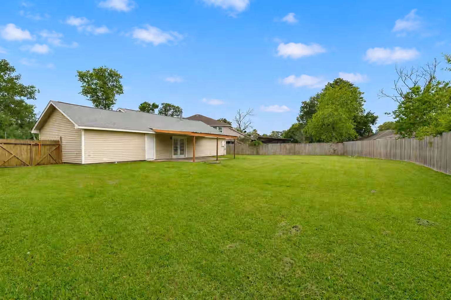 Photo 3 of 17547 Monsoon Court, Crosby, TX