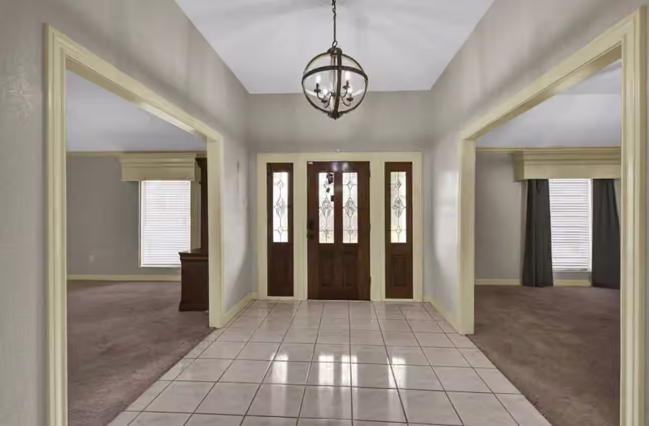 Photo 7 of 327 Live Oak Lane, Lake Jackson, TX