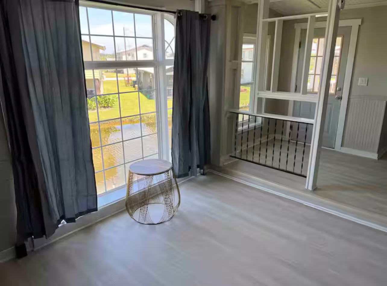 Photo 7 of 1522 County Road 441 A, Brazoria, TX