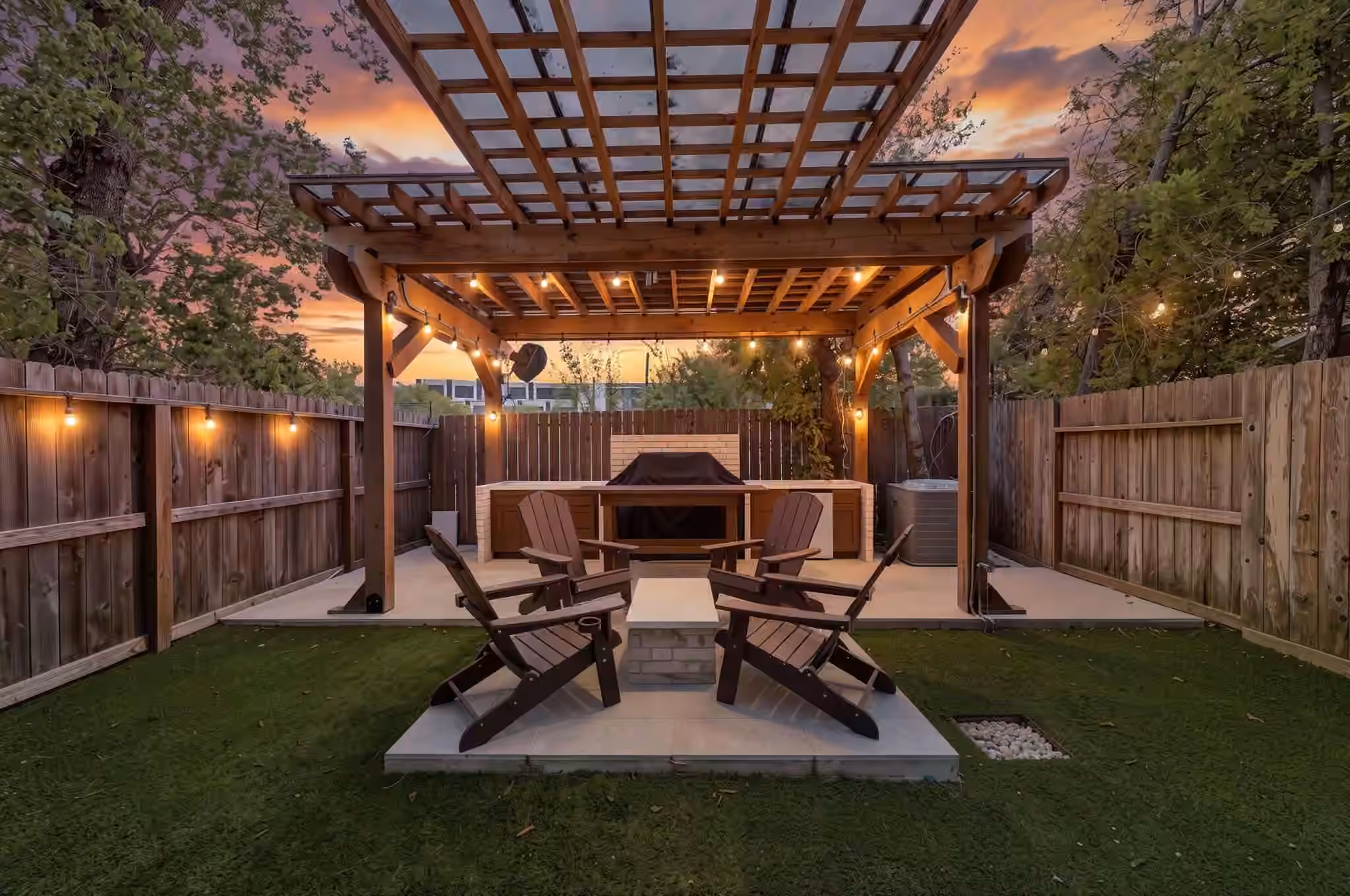 Photo 3 of 1128 Malone Street, Houston, TX