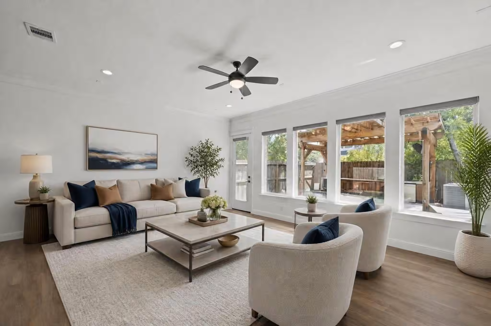 Photo 6 of 1128 Malone Street, Houston, TX