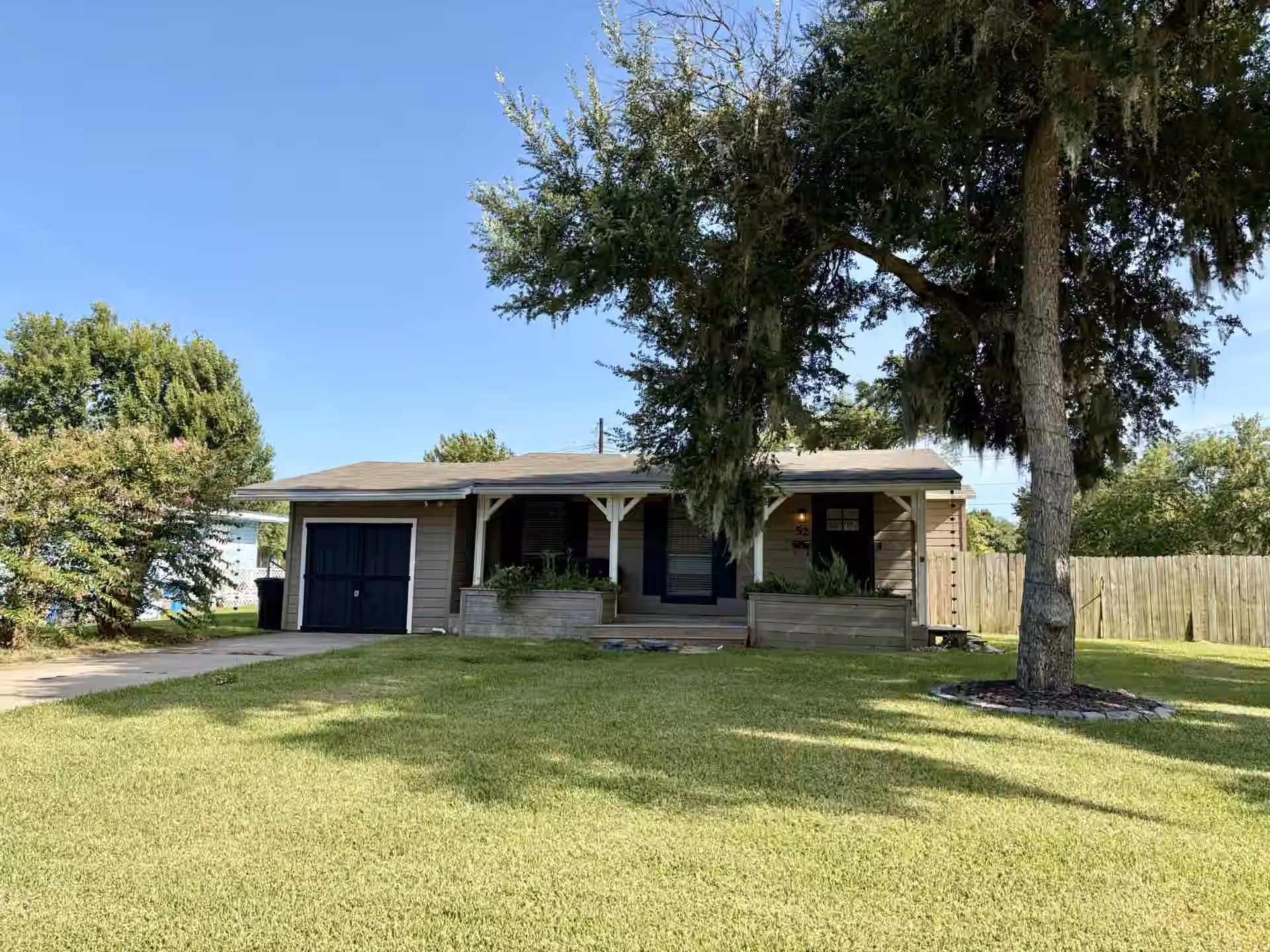 Photo of 52 Periwinkle Court, Lake Jackson, TX 77566