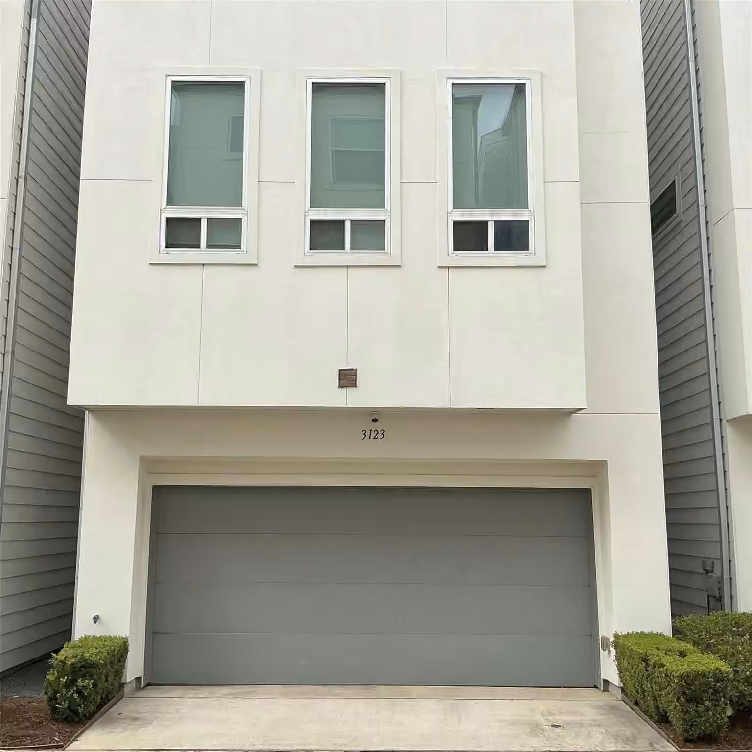 Photo 2 of 3123 Leeland Street, Houston, TX