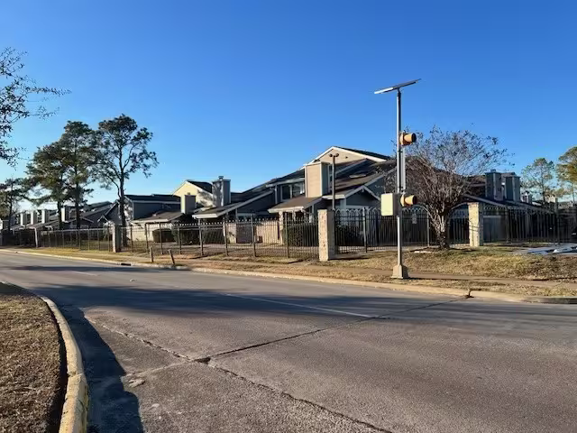 Photo 5 of 12245 Lemon Ridge Lane 122, Houston, TX