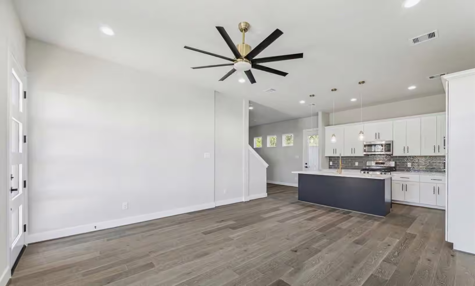 Photo 3 of 5821 Mansfield Heights Lane, Houston, TX