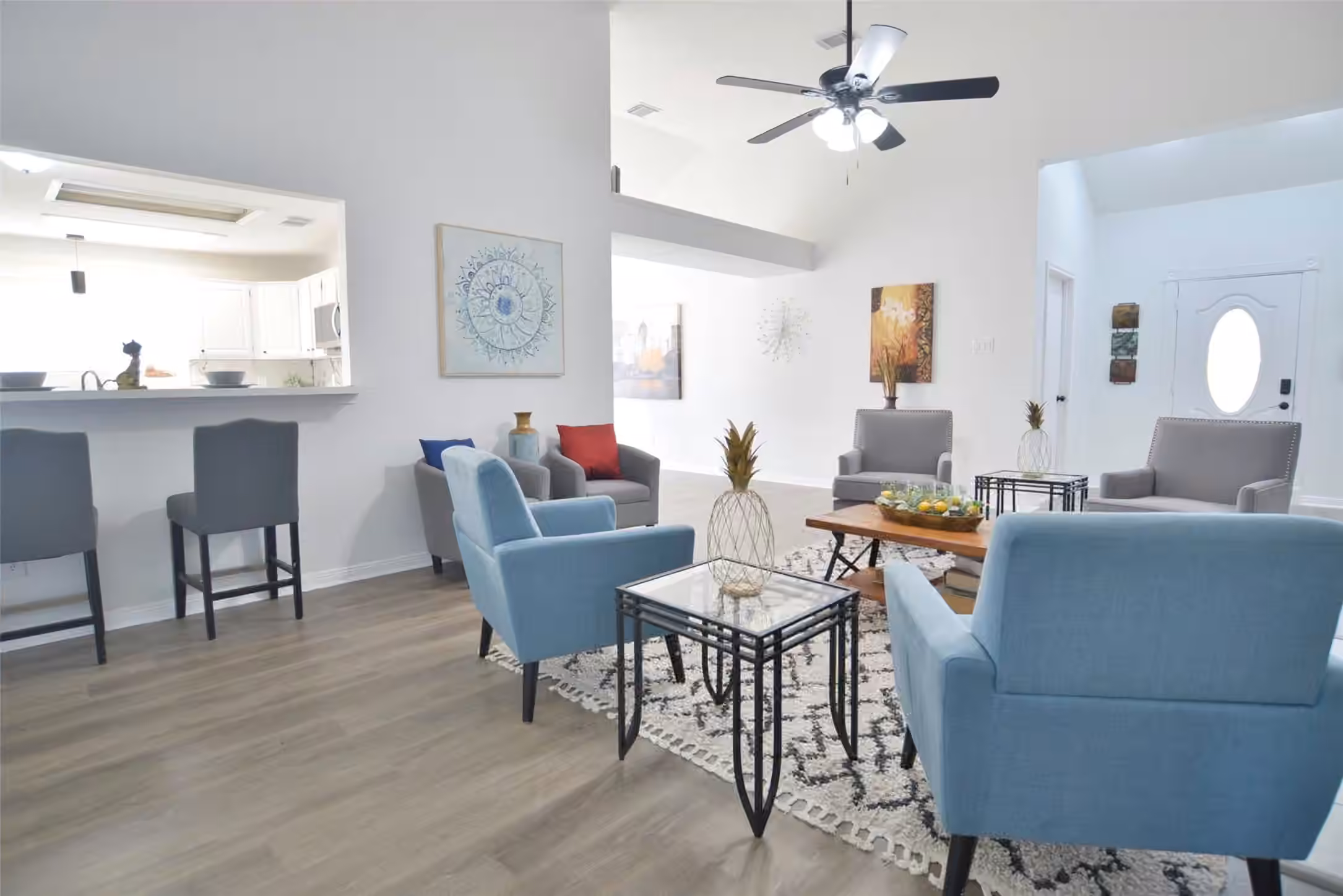Photo 5 of 4634 Stonemede Drive, Friendswood, TX