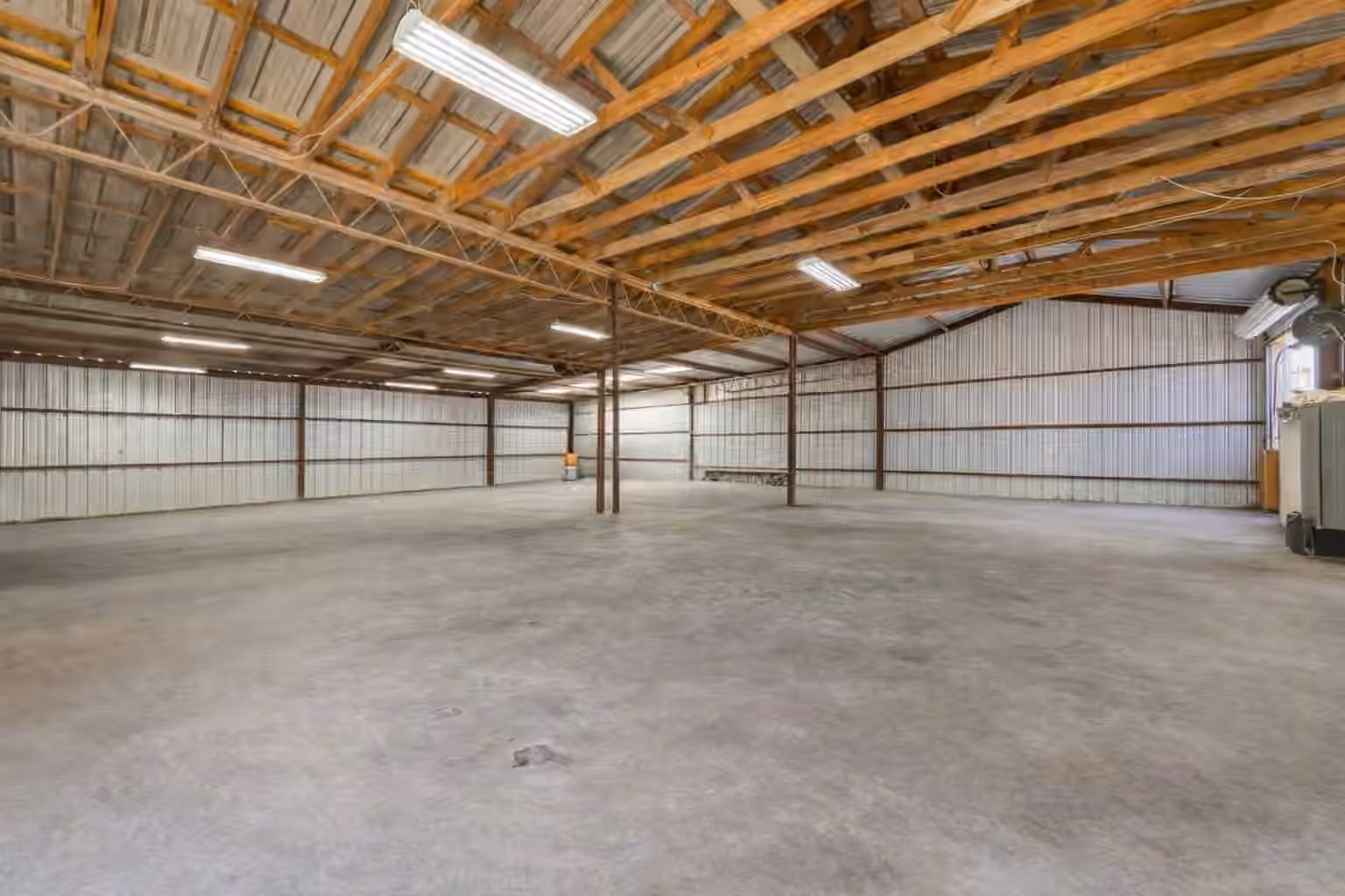 Photo 6 of 10550 Brinkmeyer Road, Needville, TX