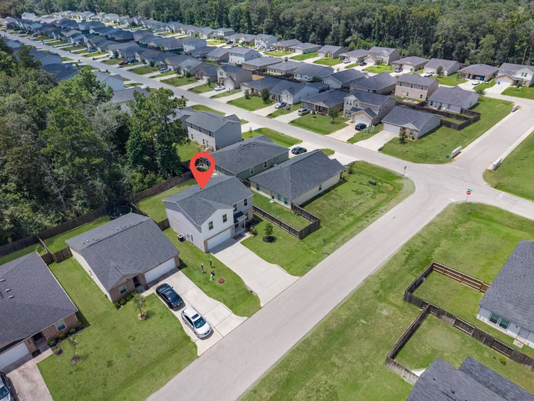 Photo 3 of 10030 Cerritos Drive, Conroe, TX
