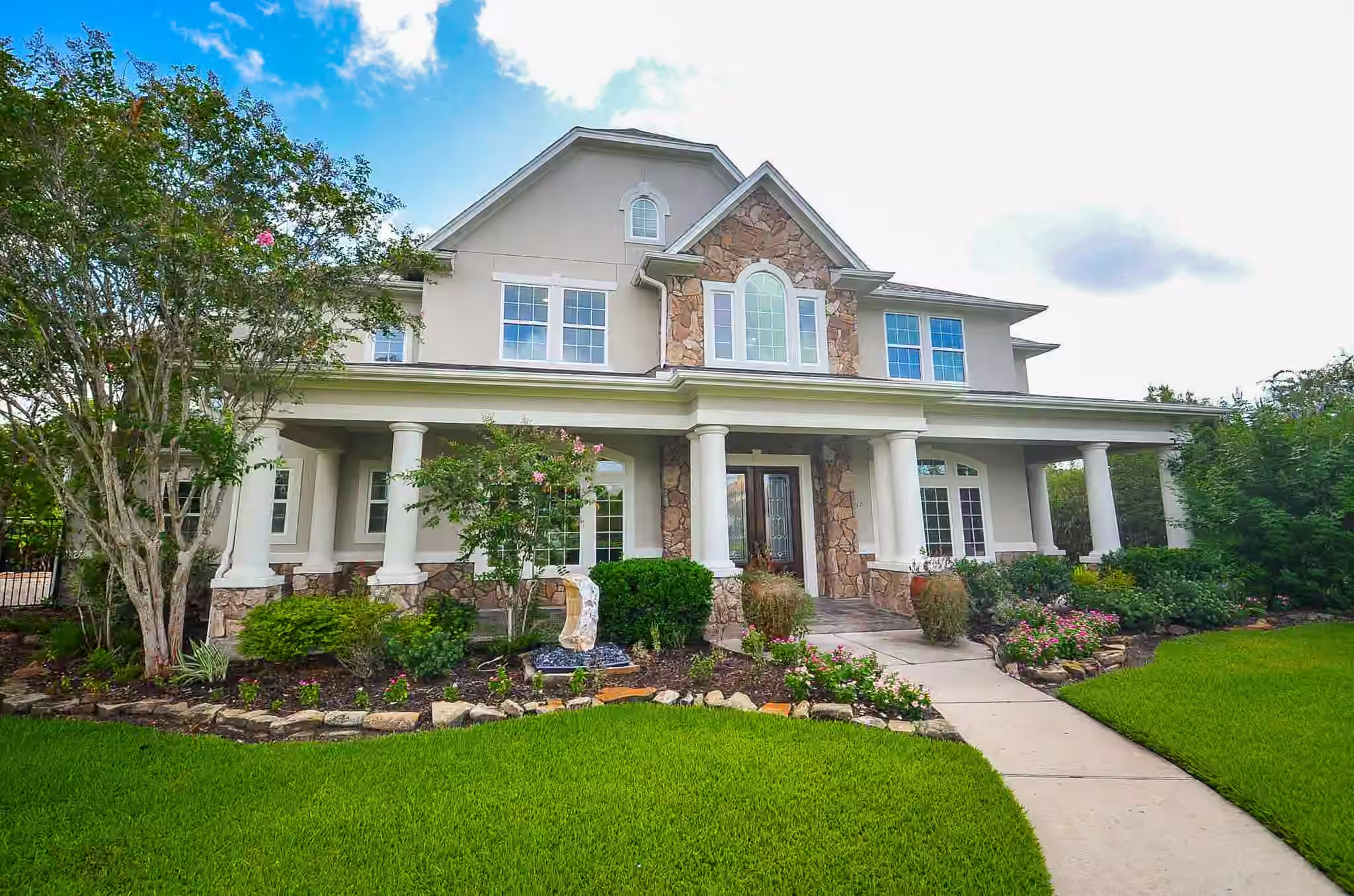 Photo 2 of 2603 Braer Ridge Drive, Katy, TX