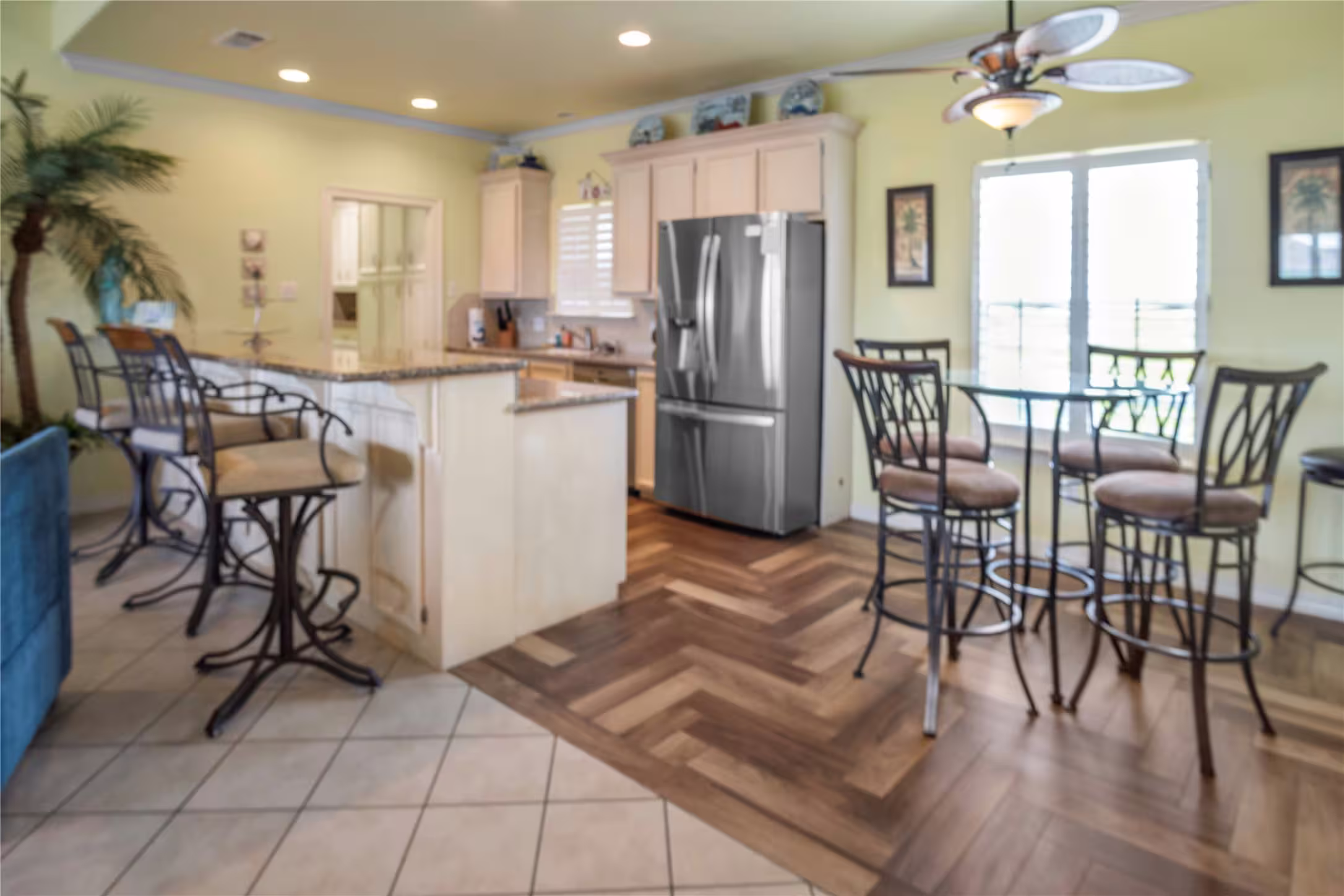 Photo 5 of 3189 Castle Drive, Crystal Beach, TX