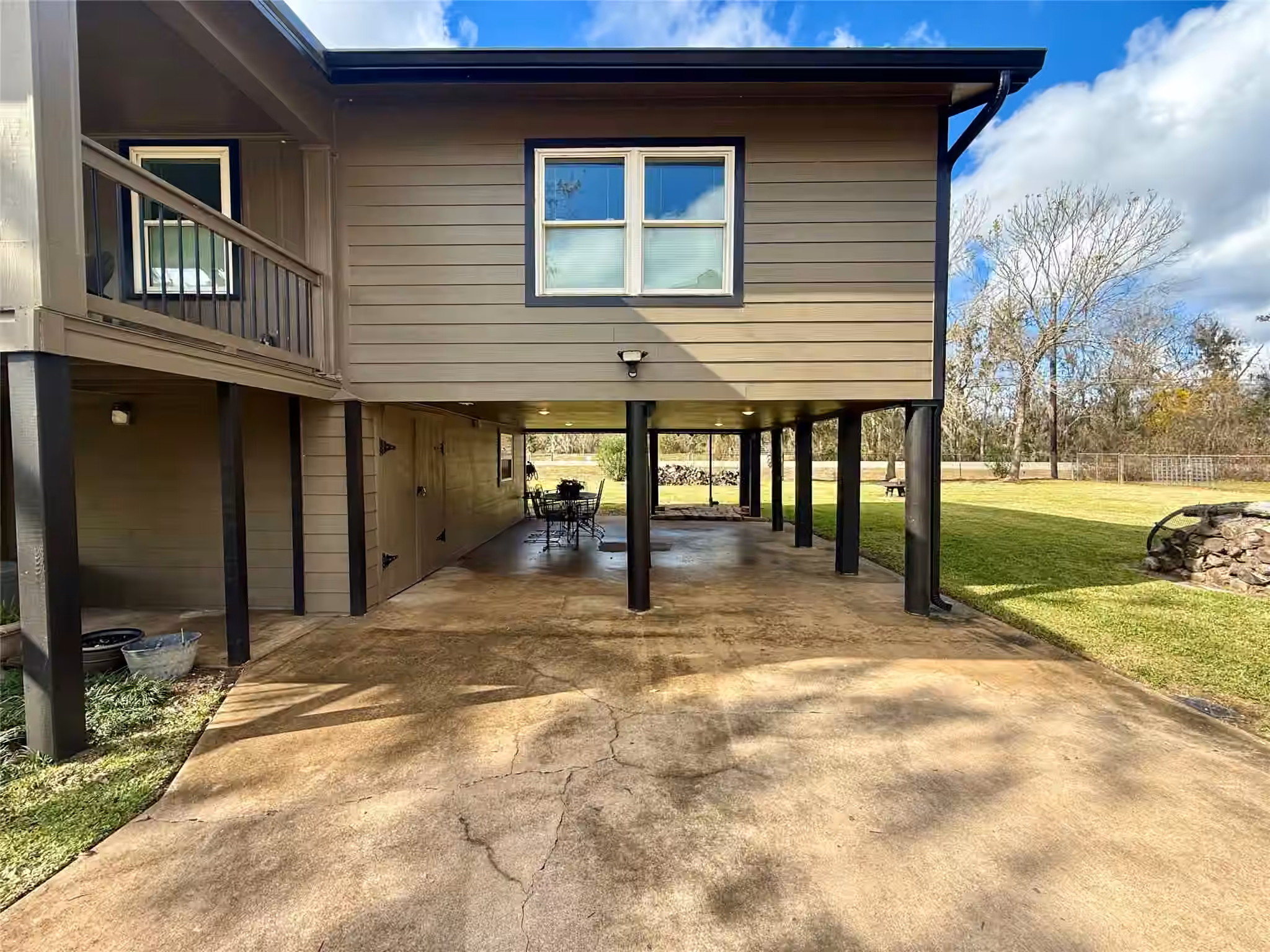 Photo 3 of 302444 Plantation, Damon, TX