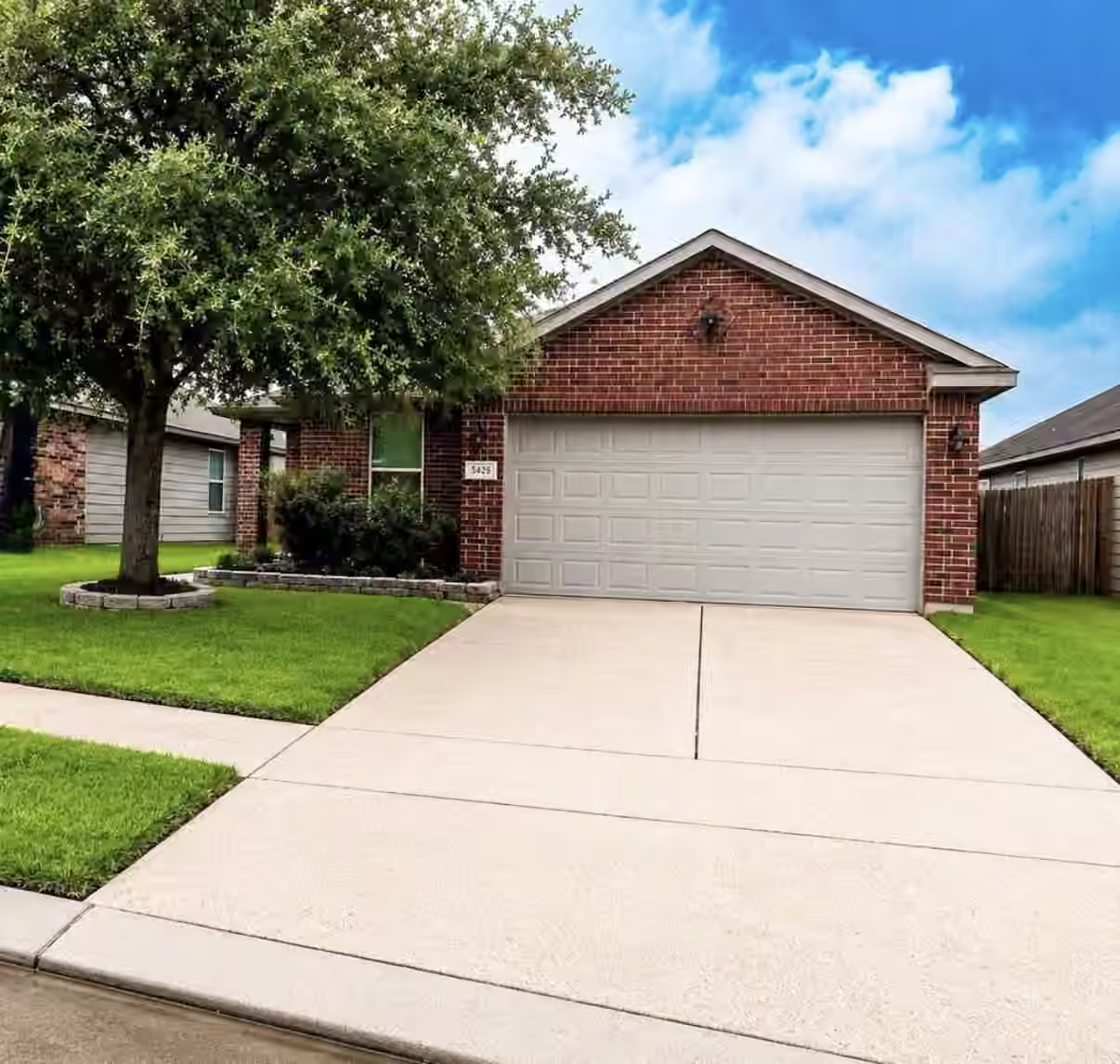 Photo of 5426 Casa Batillo Drive, Katy, TX
