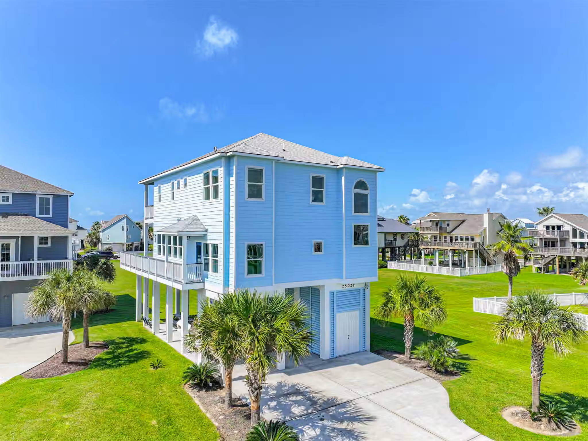 Photo of 25027 Intrepid Lane, Galveston, TX