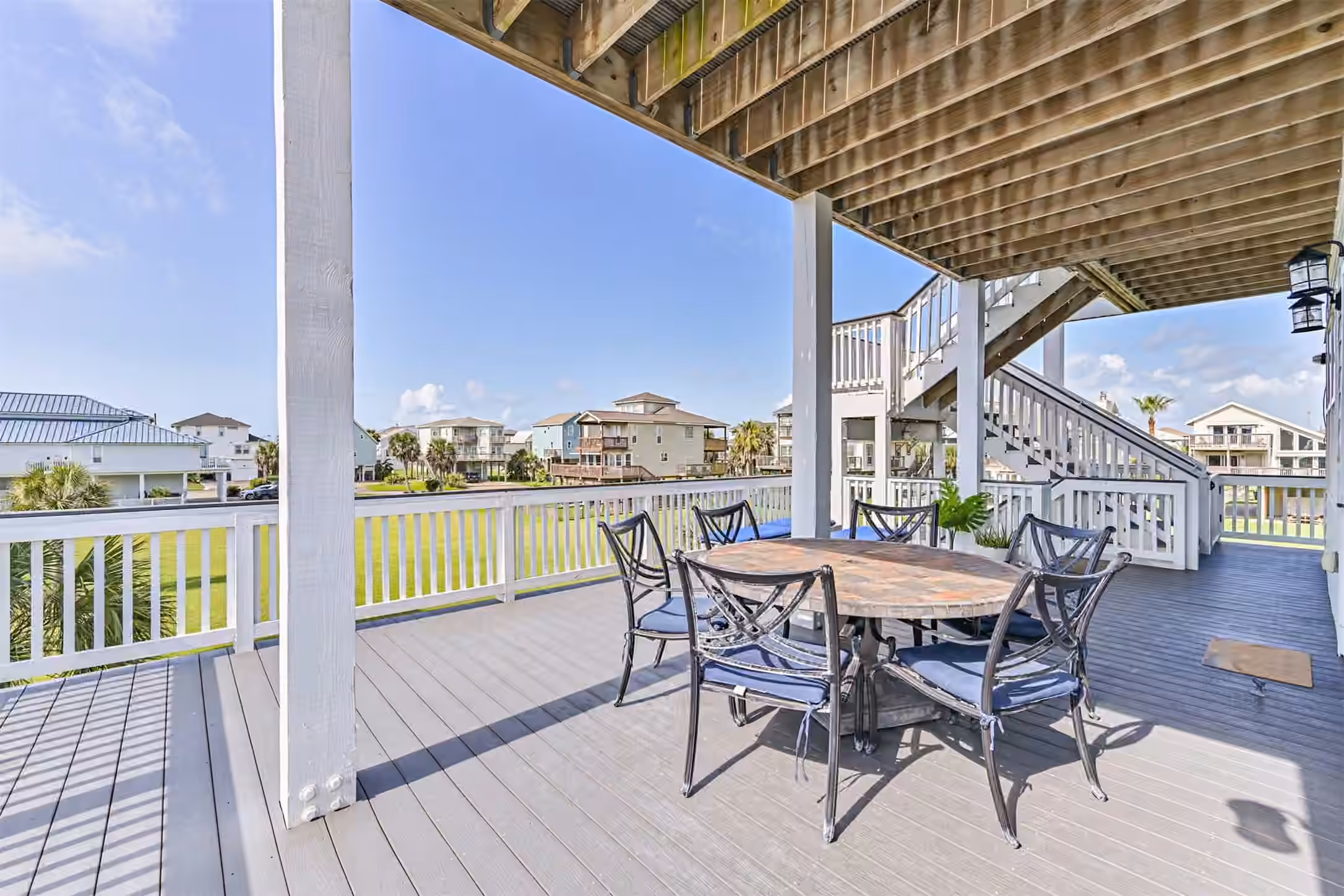 Photo 4 of 25027 Intrepid Lane, Galveston, TX