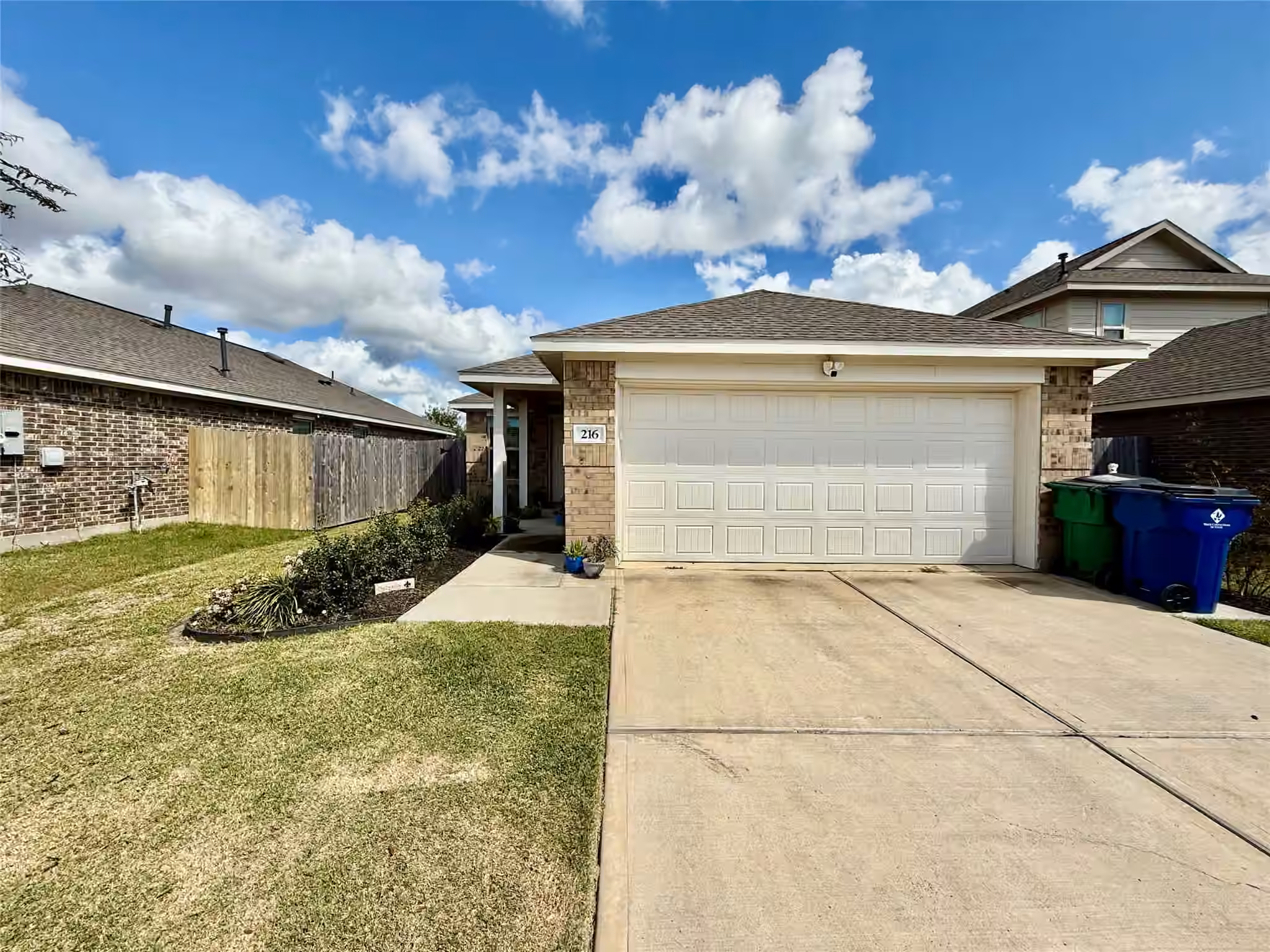 Photo 2 of 216 Bennett Loop, Angleton, TX