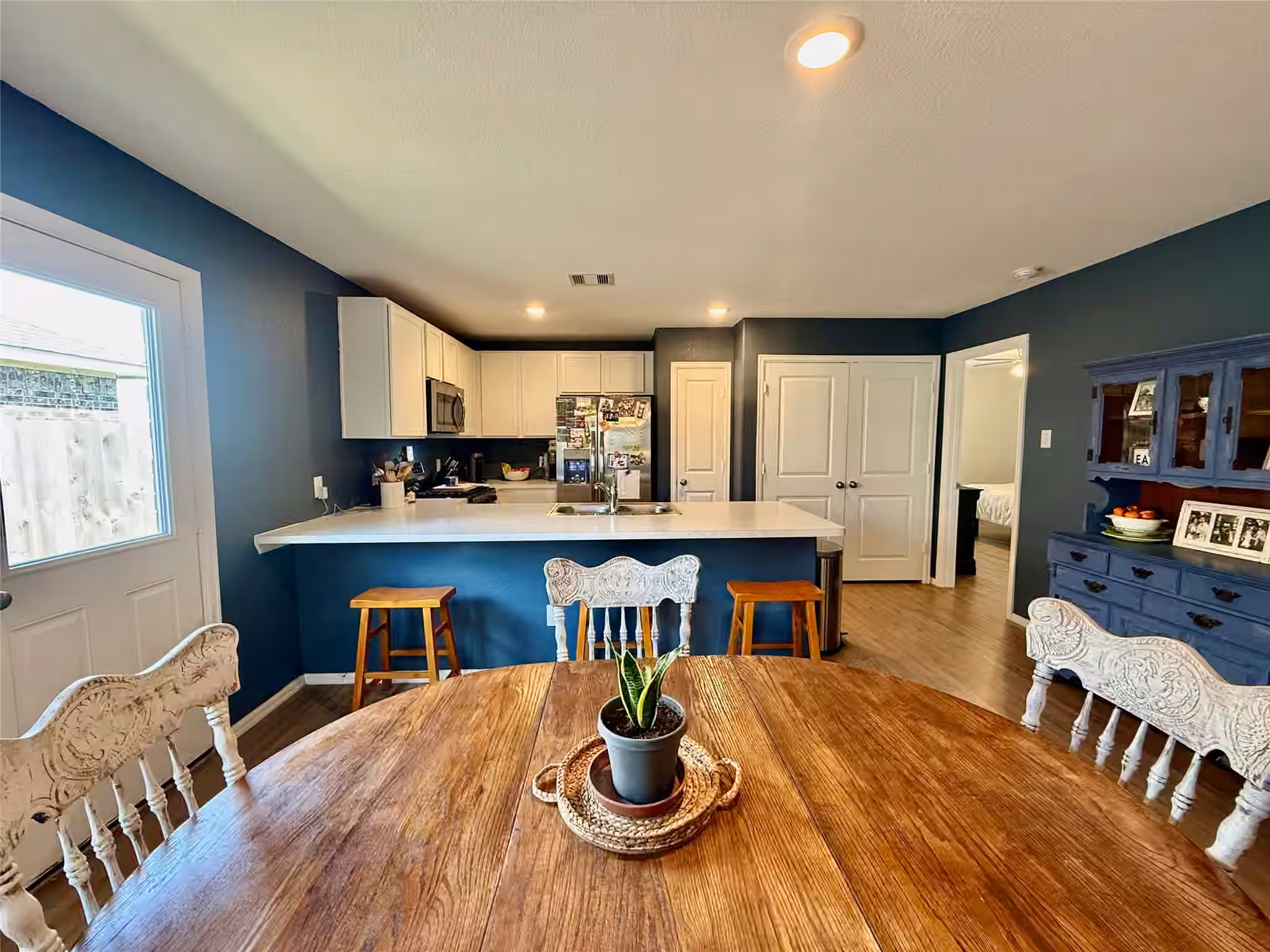Photo 7 of 216 Bennett Loop, Angleton, TX