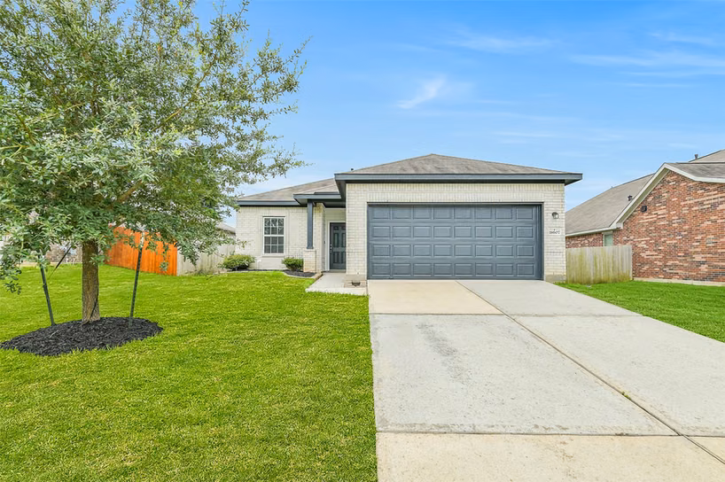 Photo 4 of 18607 Legend Oaks Drive, Magnolia, TX