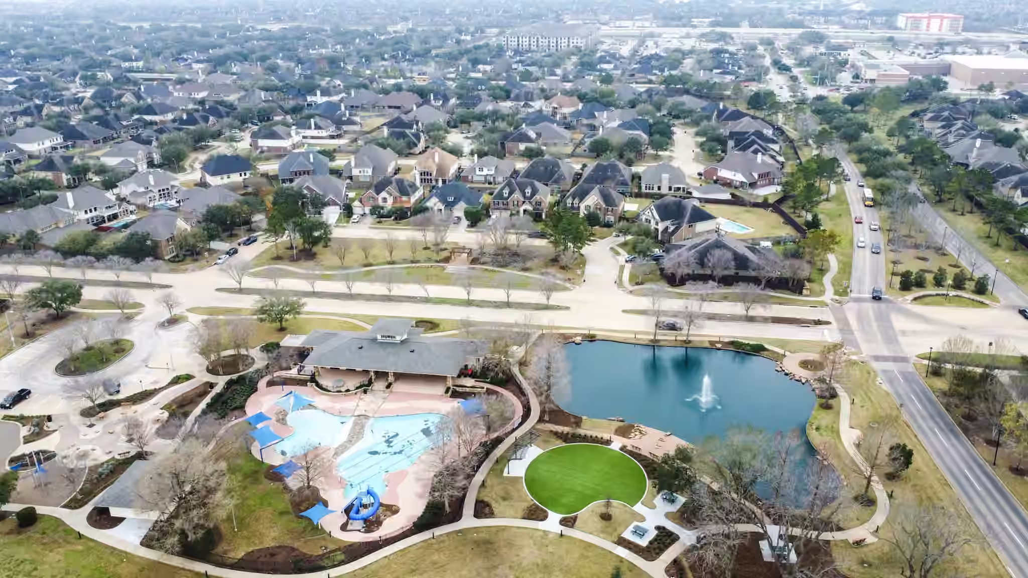 Photo 3 of 5002 Rollingstone Road, Richmond, TX