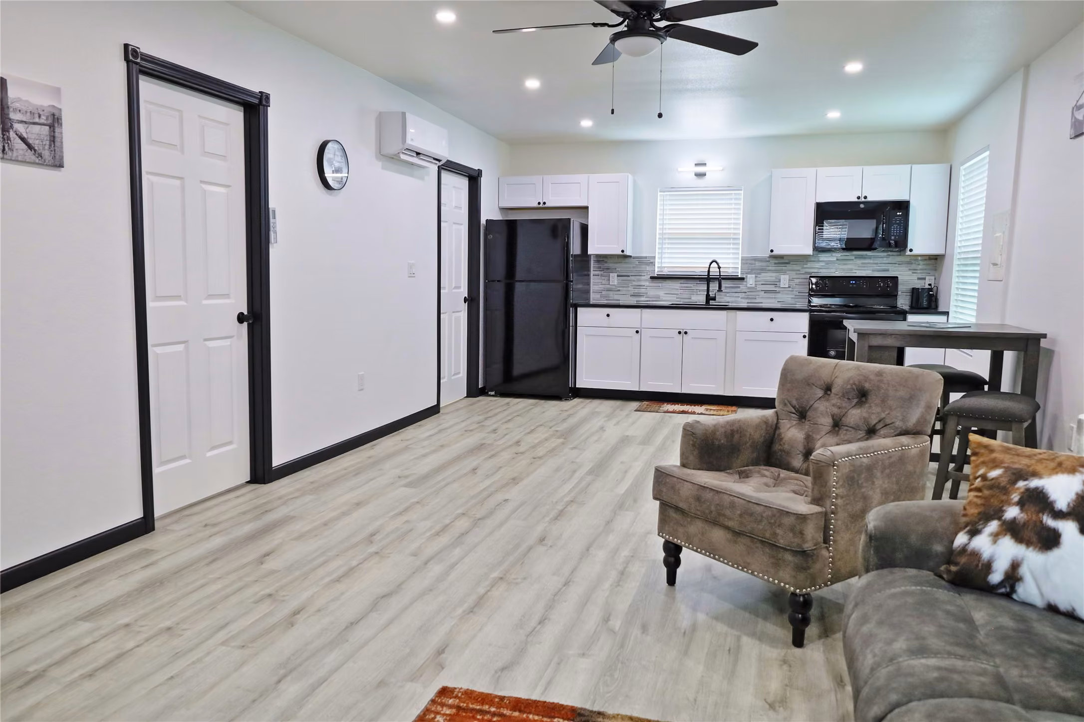 Photo 4 of 4402 Zelsky Road, Freeport, TX