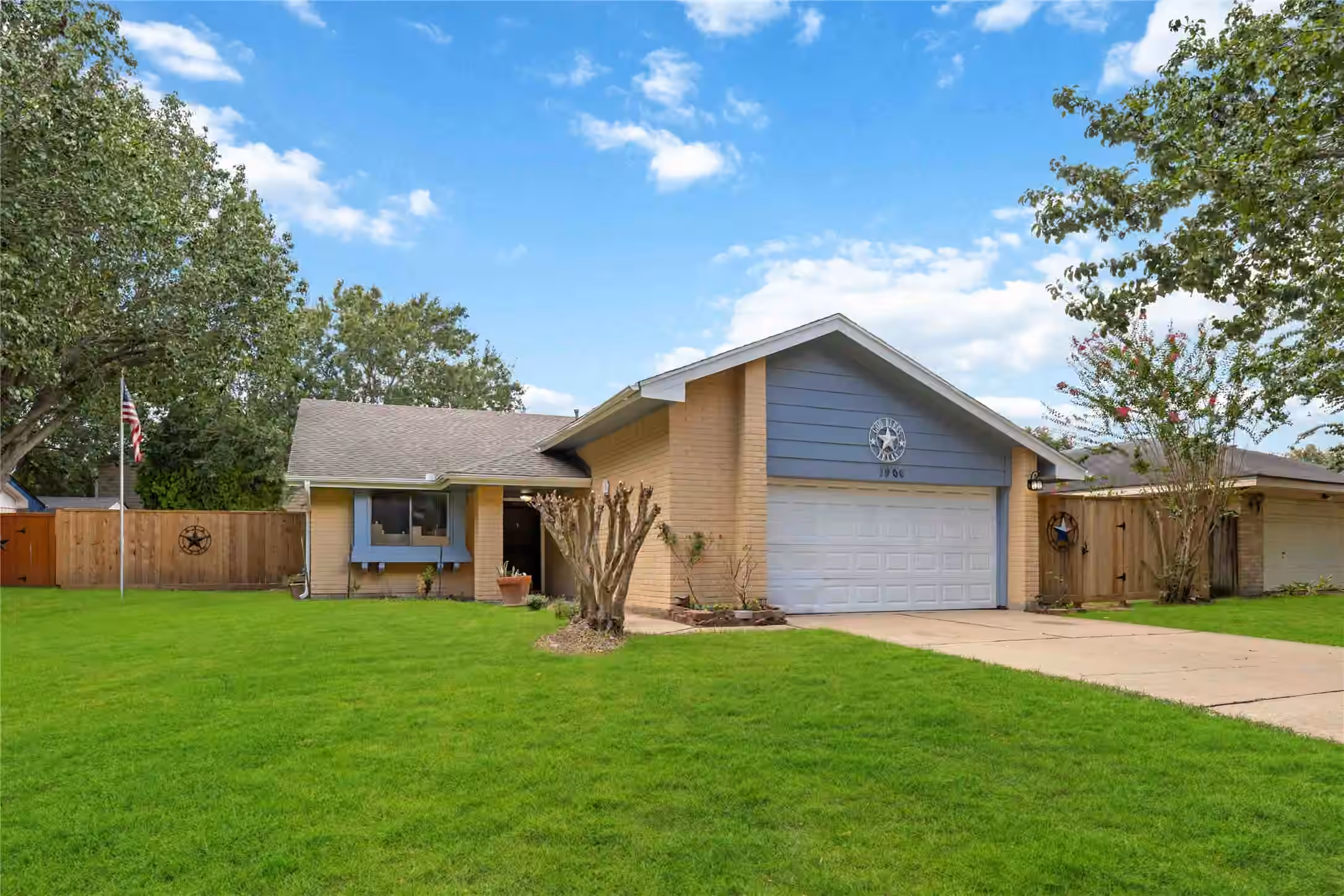Photo 3 of 7906 El Capitan Drive, Houston, TX
