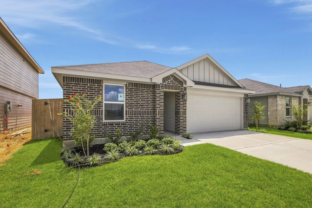 Photo 3 of 13909 Viceroy Way, Splendora, TX