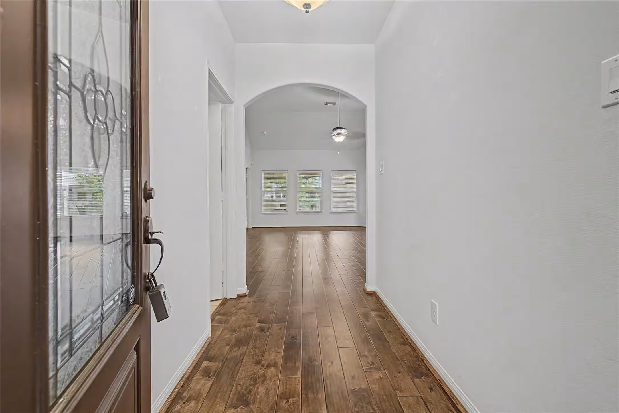Photo 3 of 964 Wannan Lane, Conroe, TX