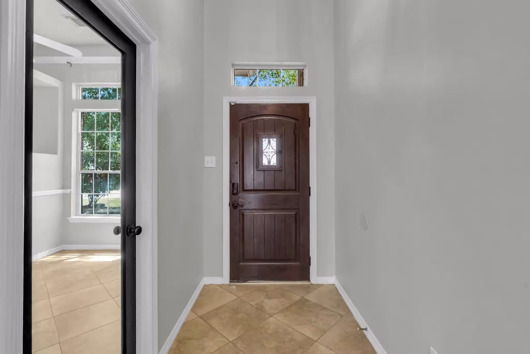 Photo 4 of 28619 Hidden Cove Drive, Magnolia, TX