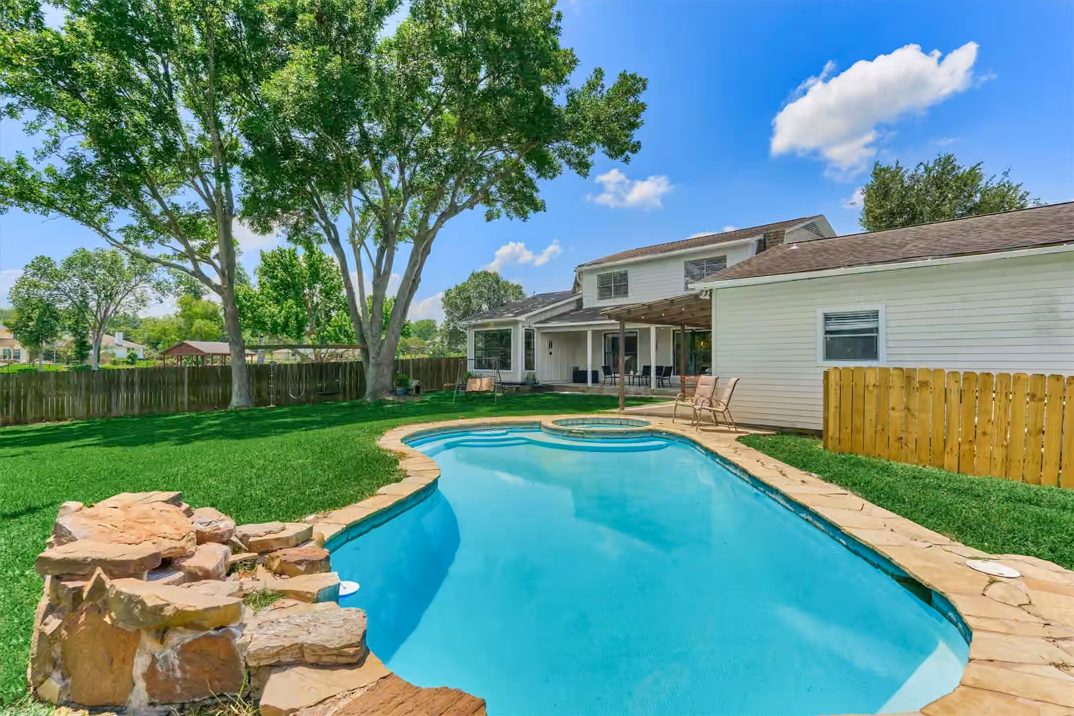 Photo 7 of 438 Lazy Lane, Montgomery, TX