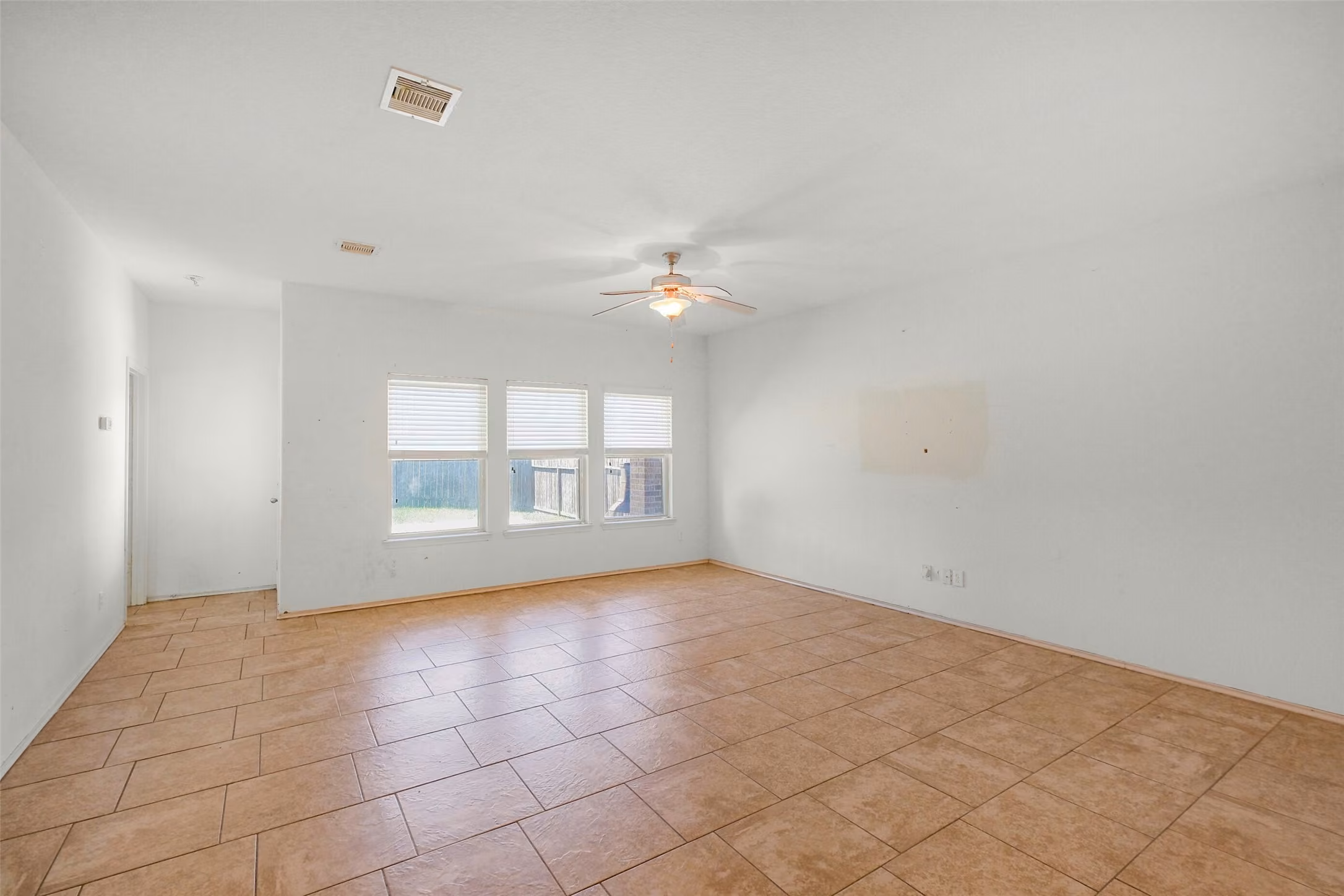 Photo 7 of 23730 Modena Gardens Drive, Katy, TX