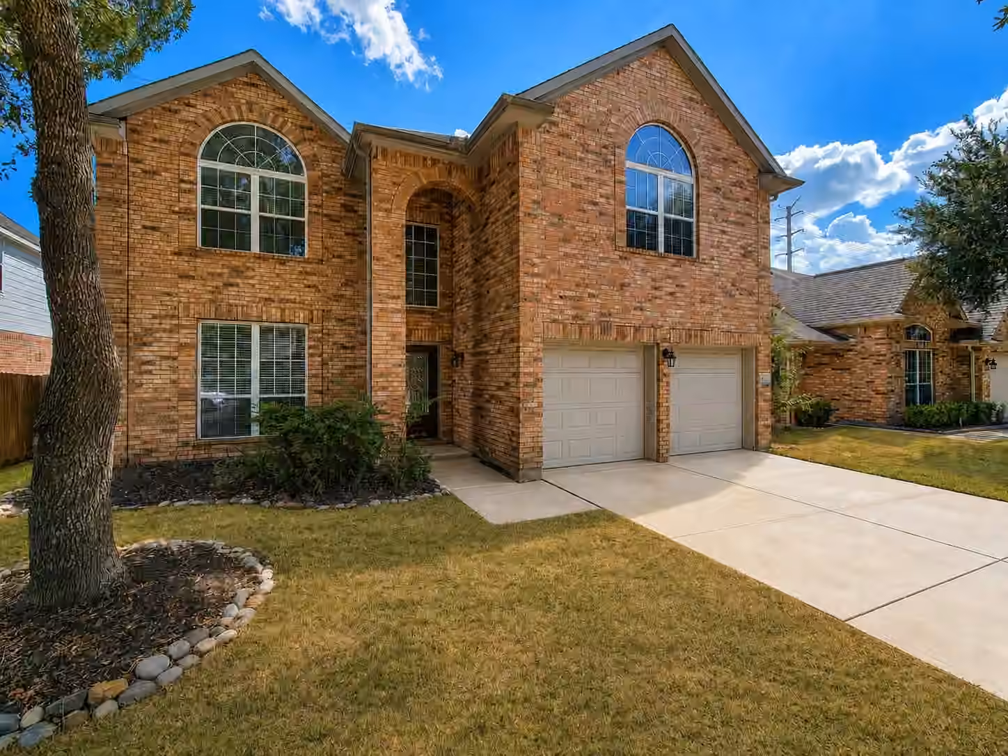 Photo 2 of 26707 Richwood Oaks Drive, Katy, TX