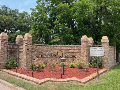 Photo of 209 Montclaire Dr Drive, West Columbia, TX