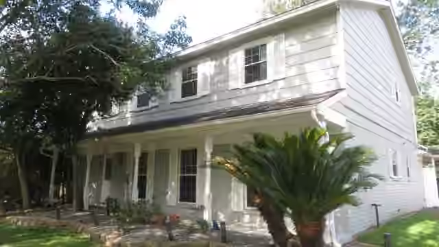 Photo of 831 Baronridge Drive, Seabrook, TX 77586