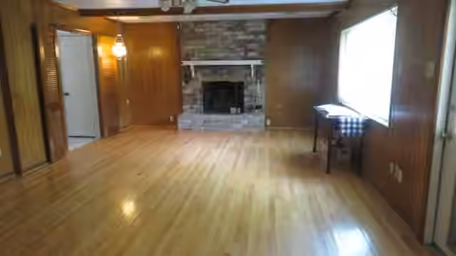 Photo 6 of 831 Baronridge Drive, Seabrook, TX