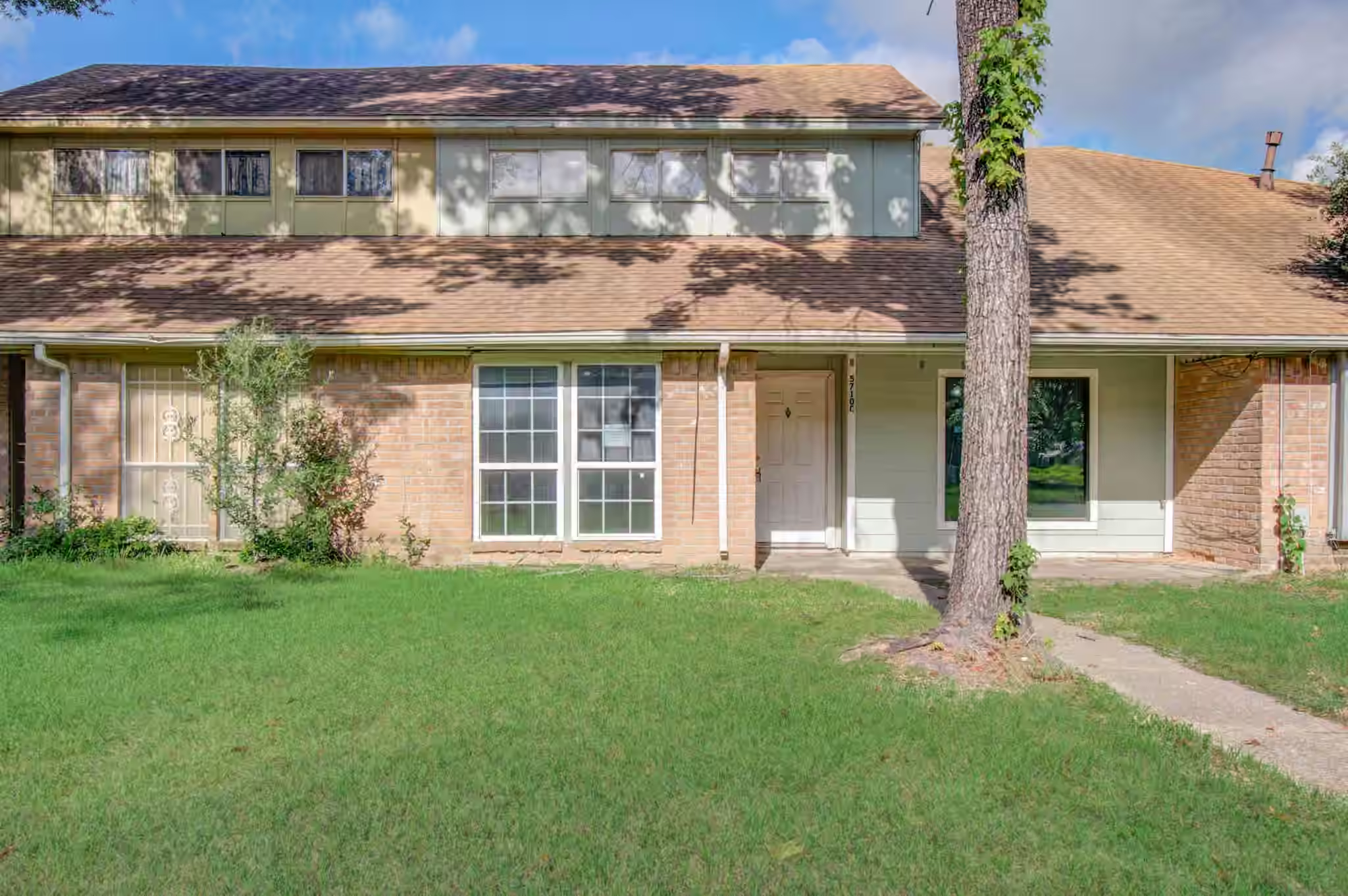 Photo of 5710 Easthampton Drive C, Houston, TX 77039