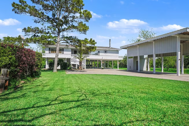 Photo 4 of 2208 Elton Street, Baytown, TX
