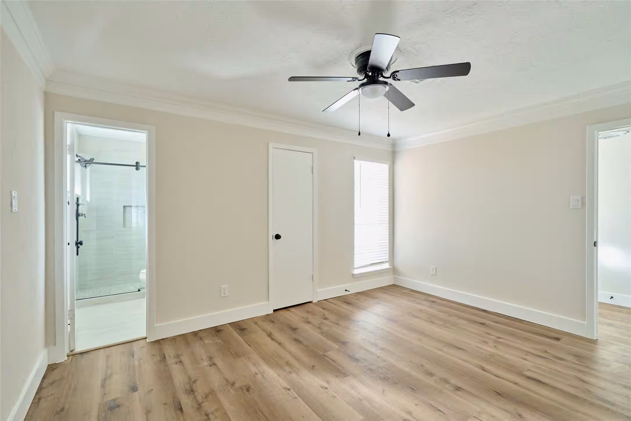 Photo 5 of 6527 Zapata Drive, Houston, TX