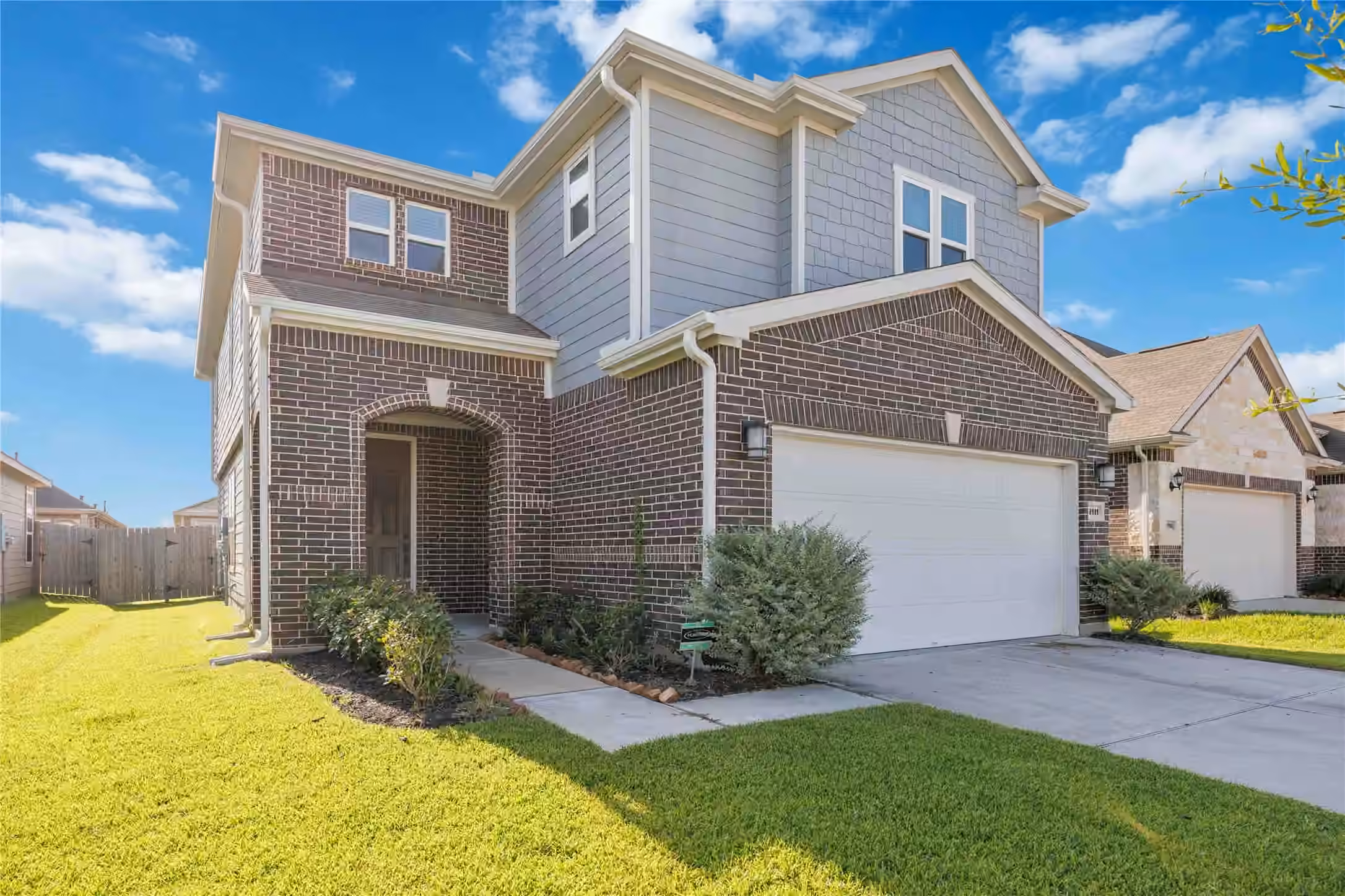 Photo 2 of 2111 Katalonia Lane, Fresno, TX