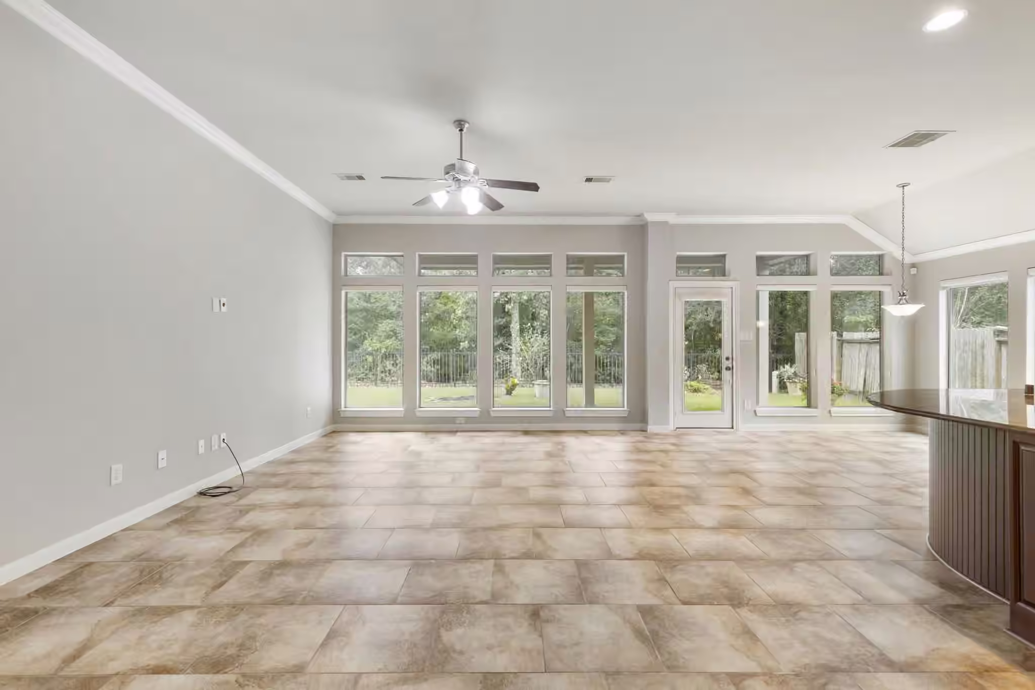 Photo 4 of 27619 Ethan Trails Lane, Spring, TX