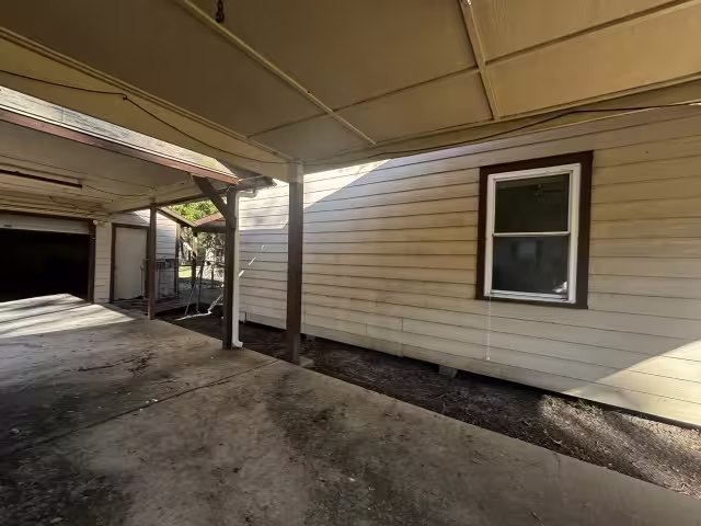 Photo 3 of 114 County Road 4266, Dayton, TX