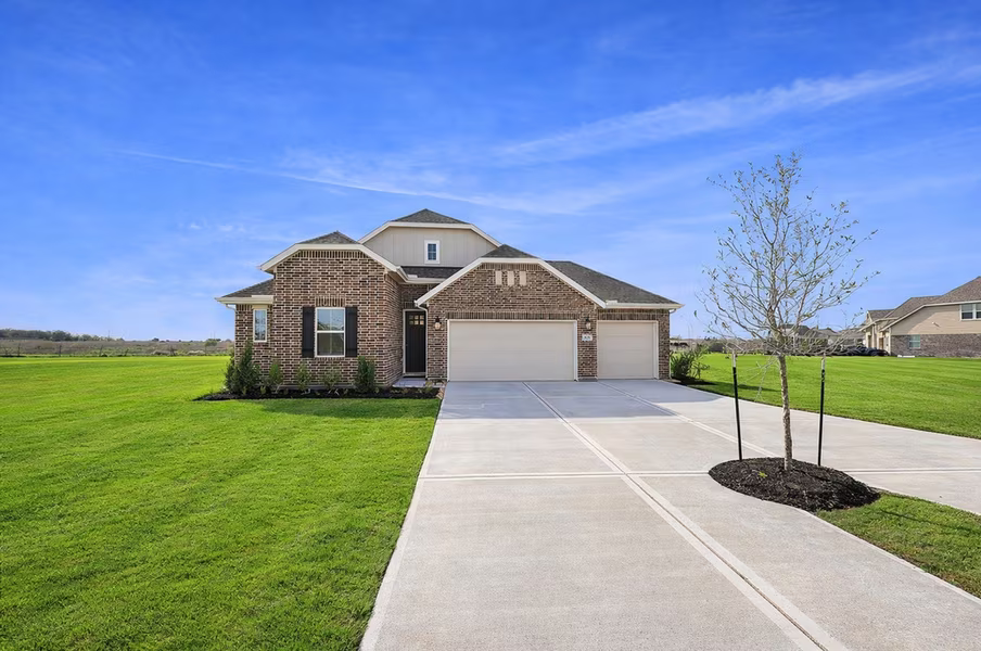 Photo of 406 Cane Crossing Lake Drive, Sealy, TX 77474
