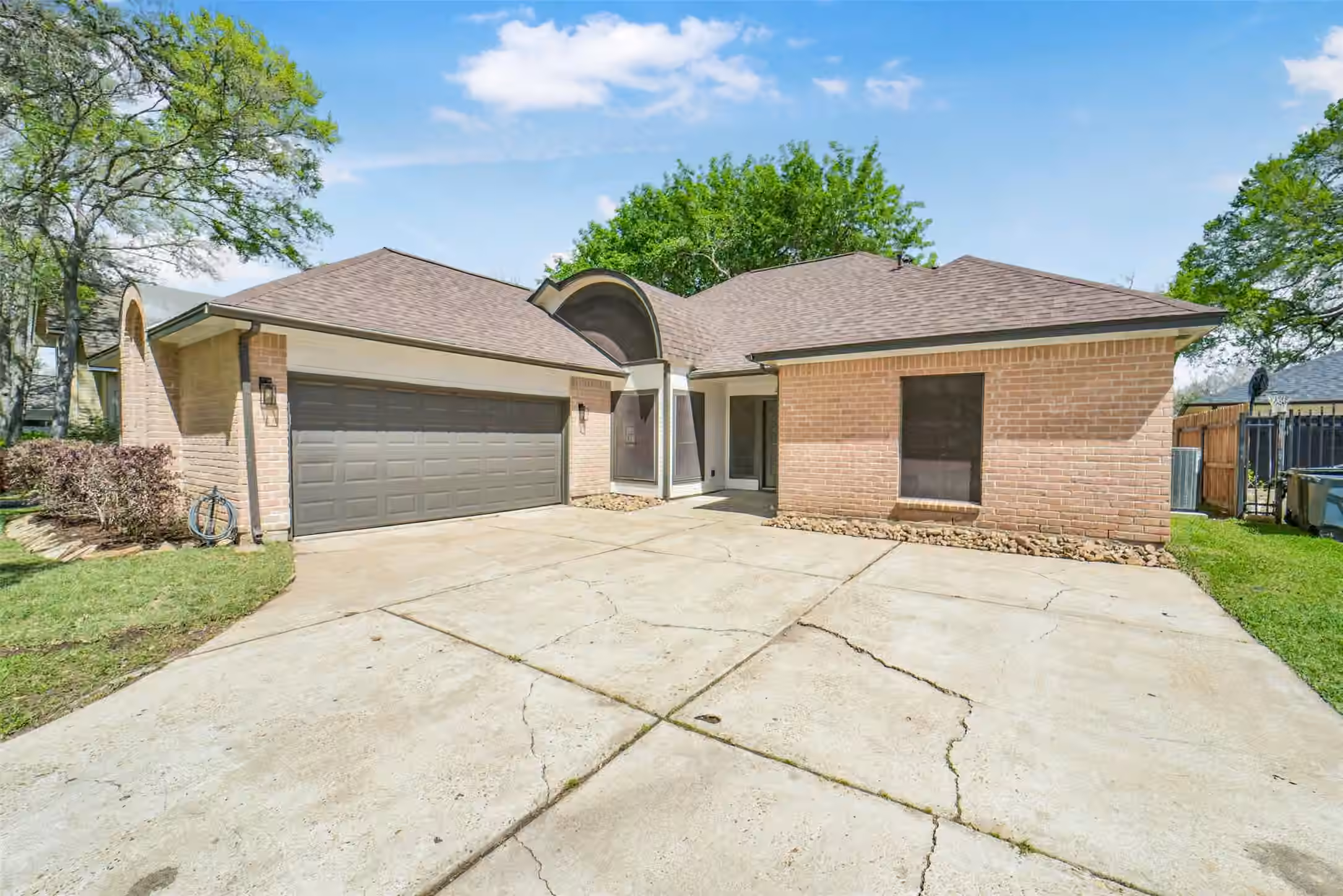 Photo 2 of 2126 Windmill Drive, Richmond, TX