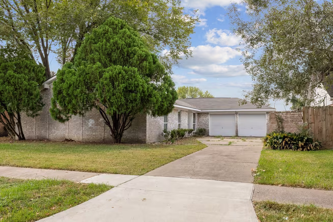 Photo of 9423 Kristin Drive, Houston, TX