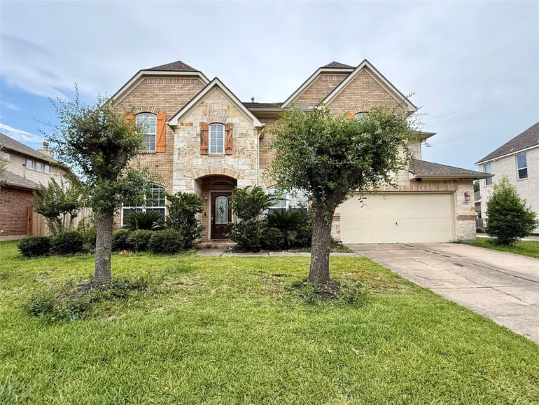 Photo 2 of 12503 PEPPERCREEK LN, Pearland, TX