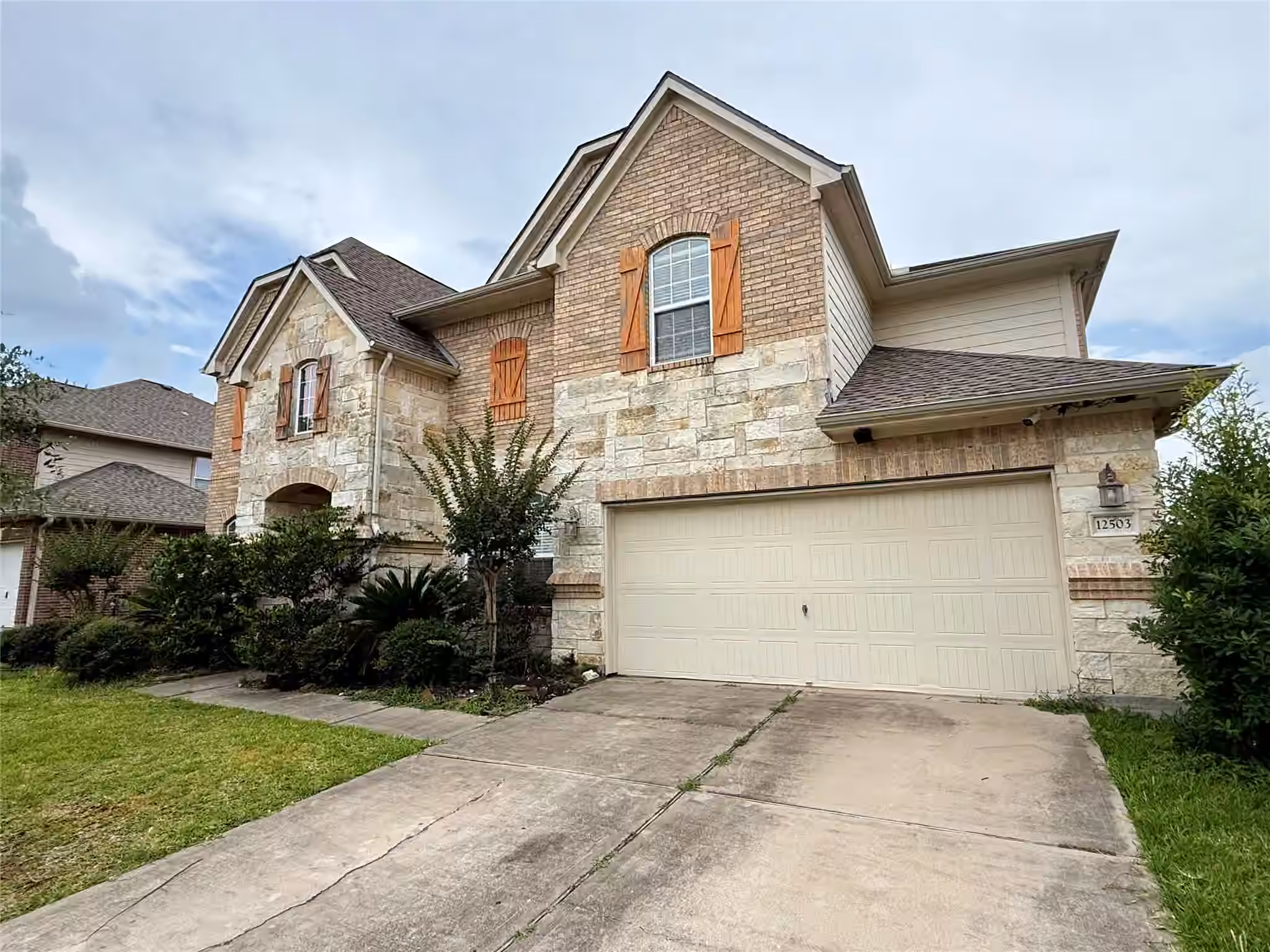 Photo 5 of 12503 PEPPERCREEK LN, Pearland, TX