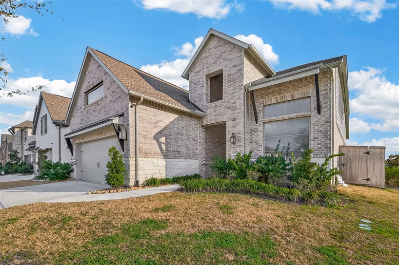 Photo 2 of 29427 Pearwood Drive, Katy, TX