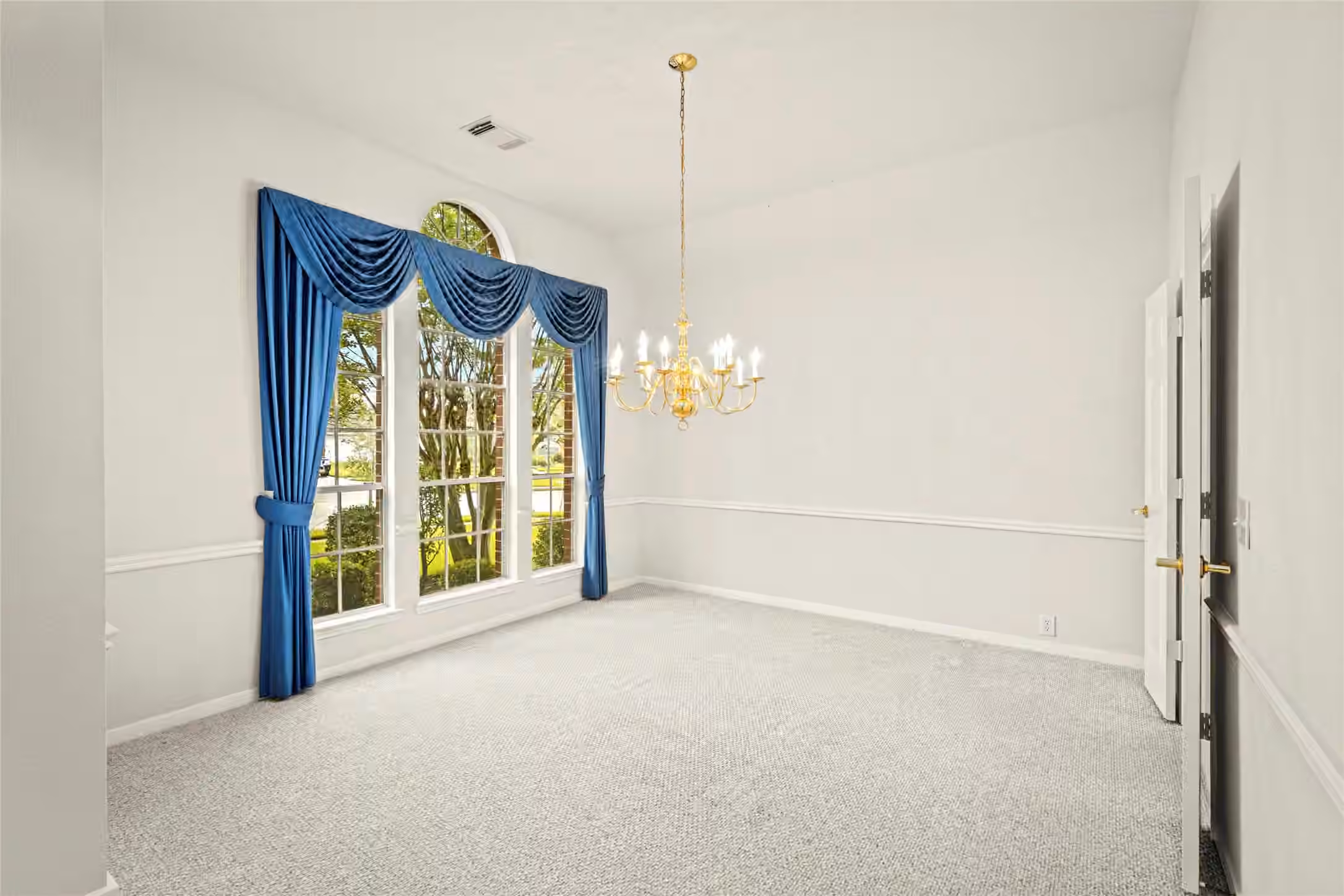 Photo 6 of 19311 Red Canyon Lane, Tomball, TX
