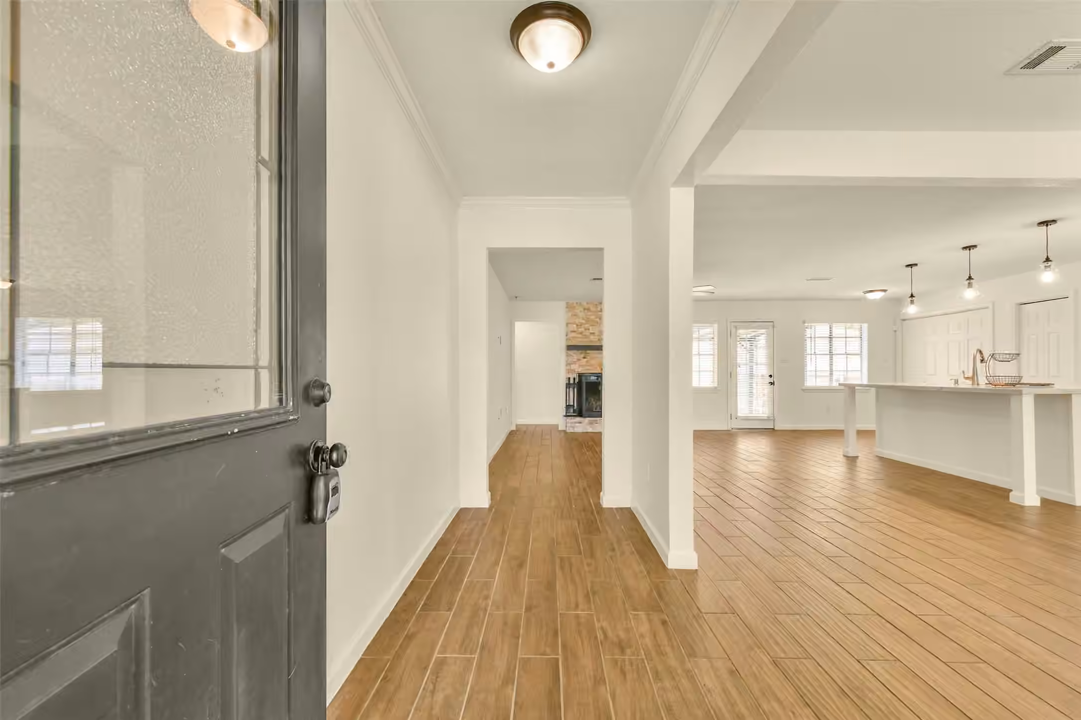Photo 3 of 11314 Sageview Drive, Houston, TX