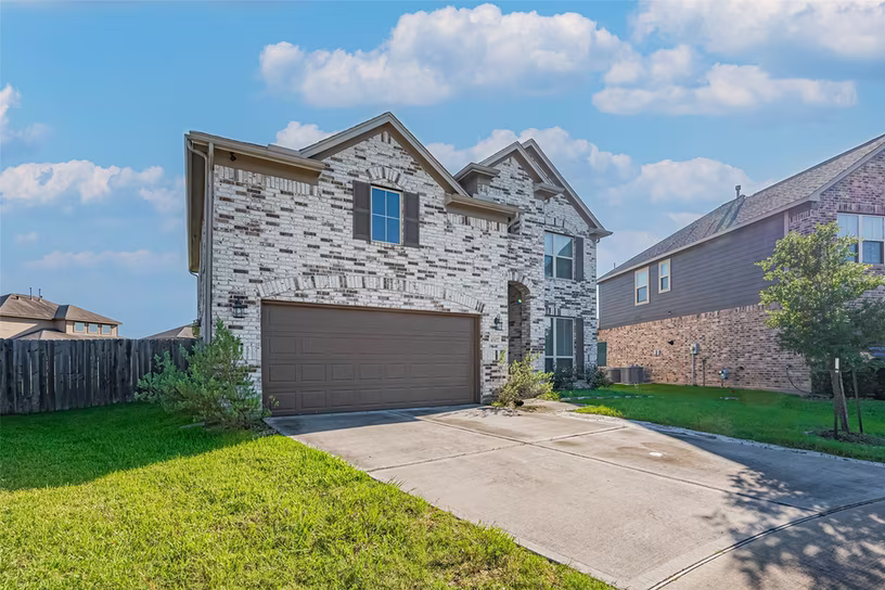 Photo 2 of 4507 Shallow Hill Court, Houston, TX