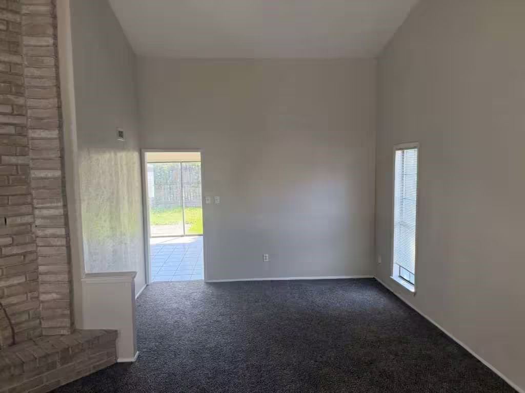 Photo 3 of 22706 Hawkwood Drive, Spring, TX